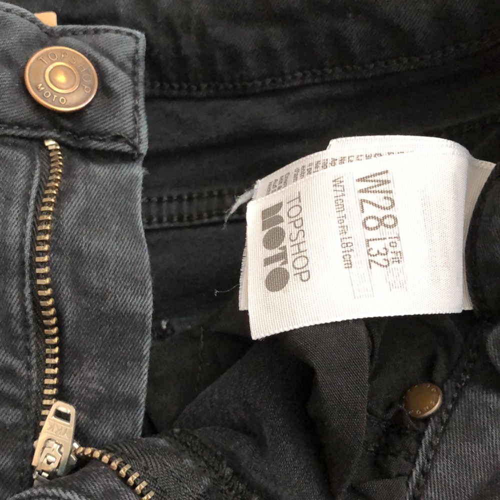 Topshop Moto Ripped Skinny Jeans - Picture 3 of 3